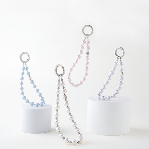 Sparkling Pearl Wrist Strap